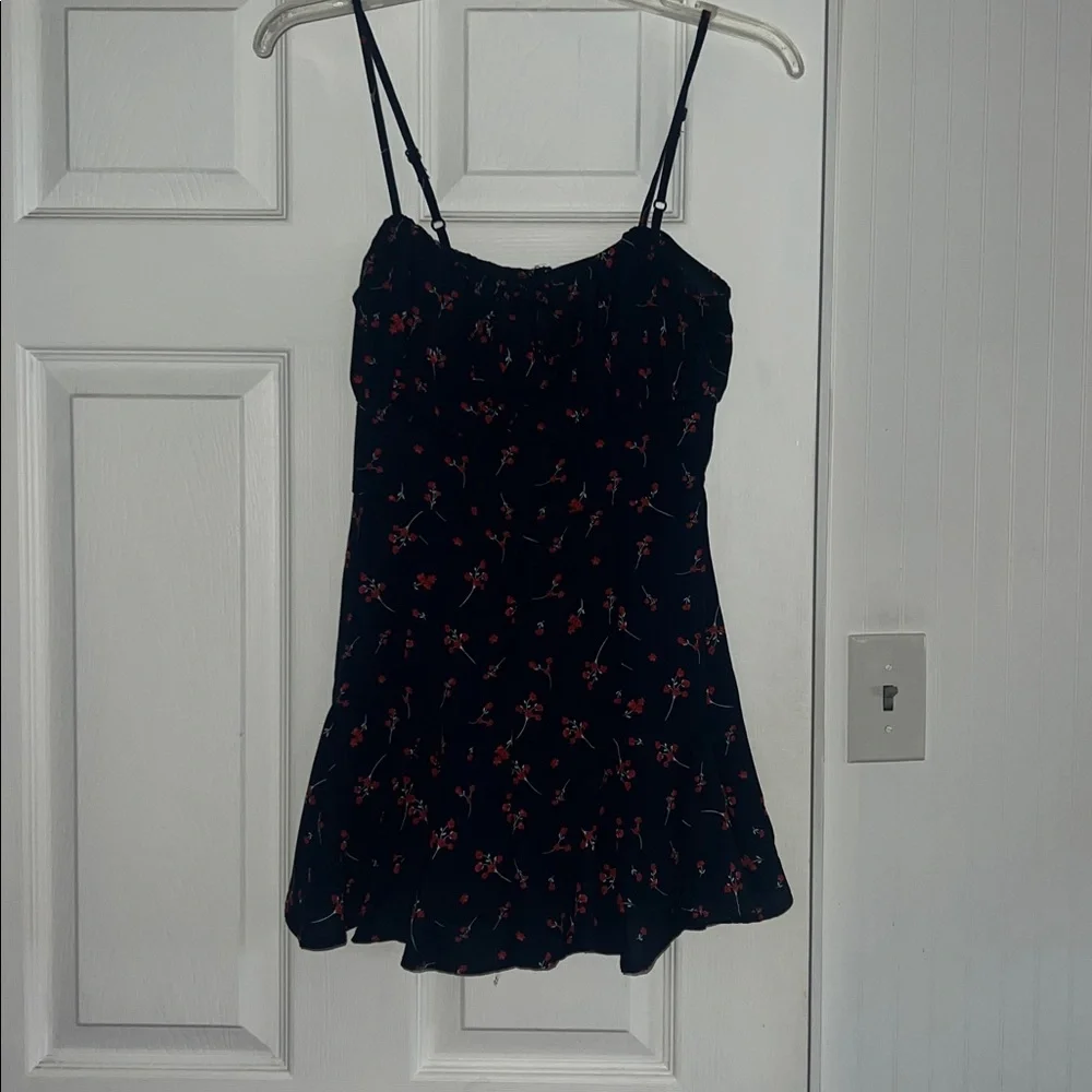 Women's Black Floral Spaghetti Strap Sundress - Picture 1 of 2